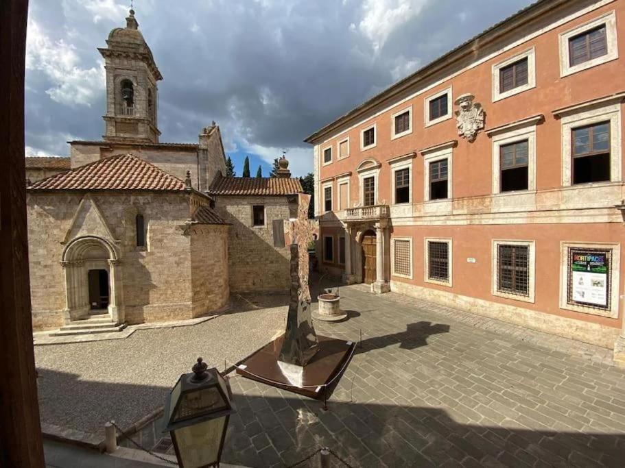 Ferienwohnung Antico Borgo San Quirico dʼOrcia Exterior foto